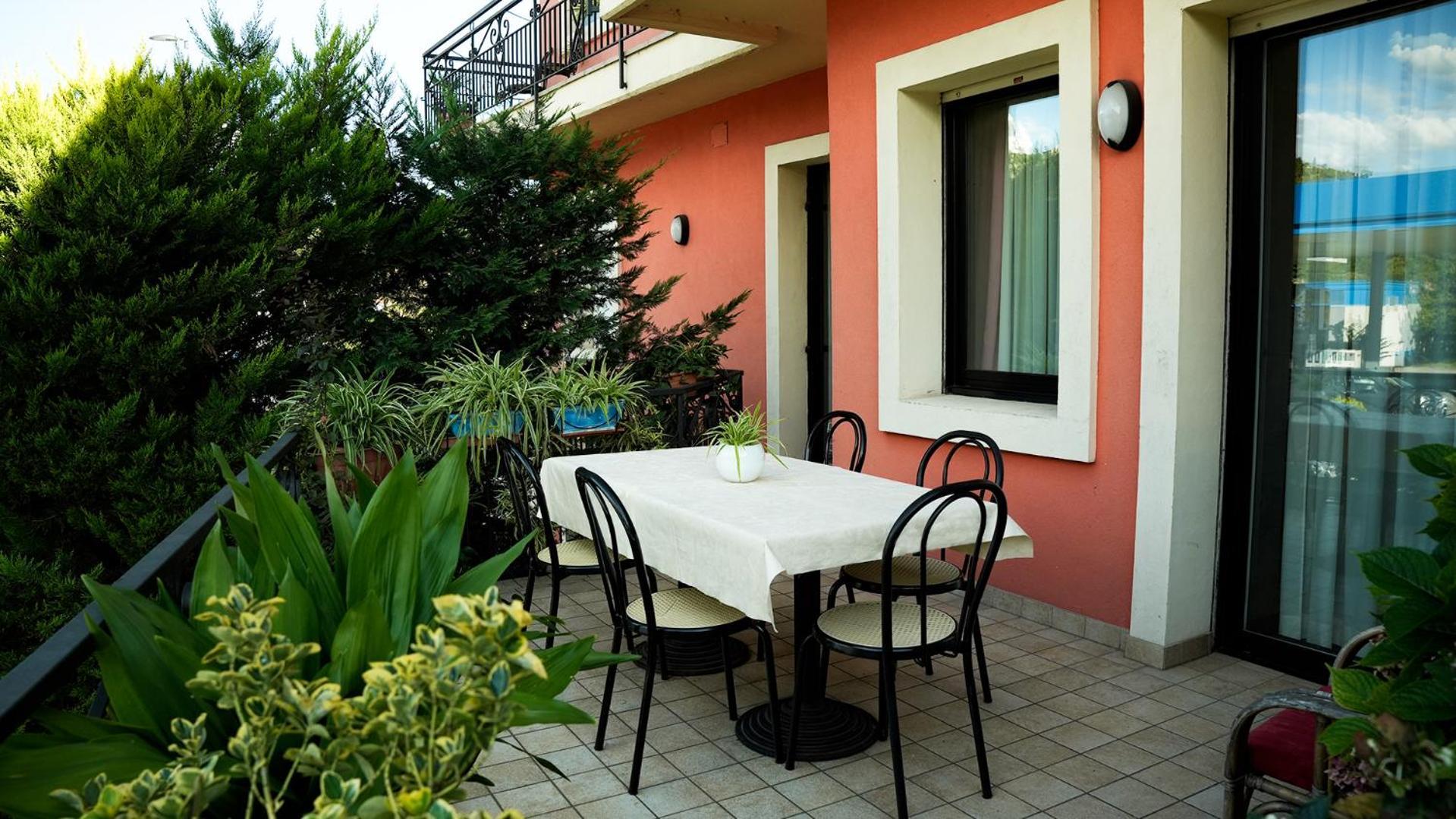 Florivana Boutique Hotel Ristorante San Pietro in Cariano Exteriér fotografie